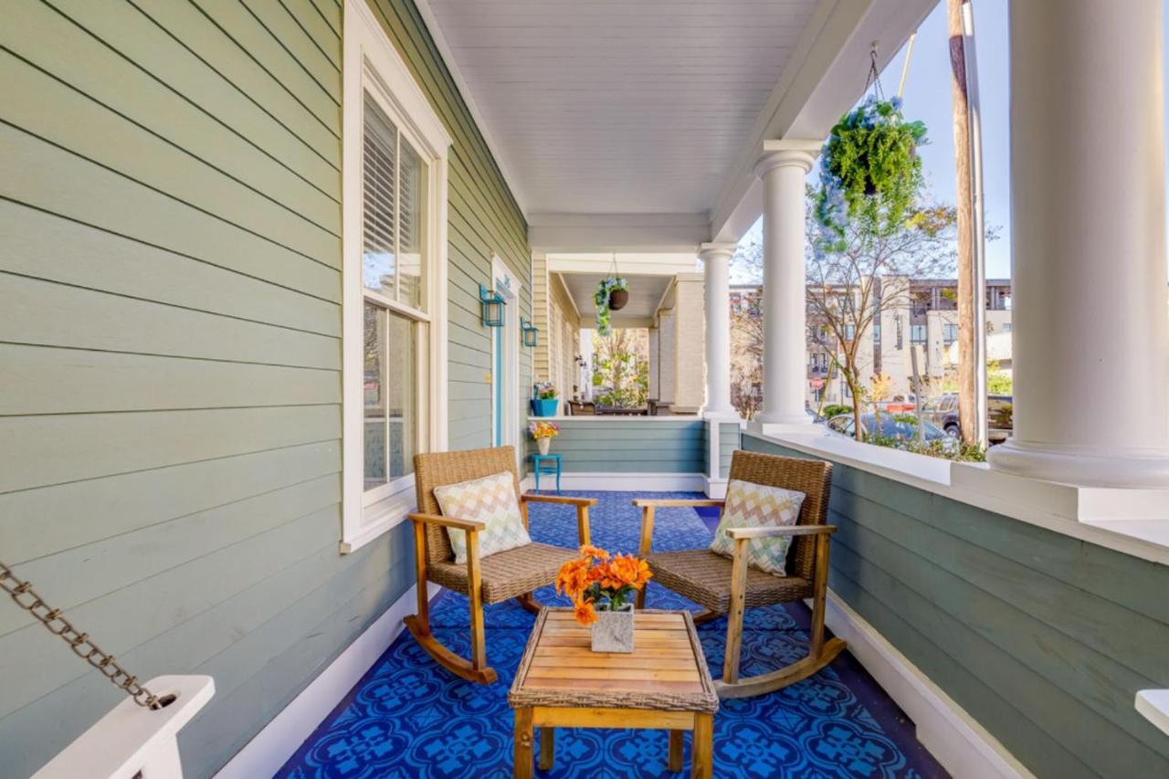 Southern Charmer-Historic District Downtown-Front Porch-Walk Score 90!!-Private Parking-1 Minute To Forsyth Park Savannah Exteriör bild